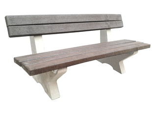 Betonová lavička s plastovými prkny