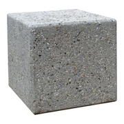 Betonová zábrana kostka - tryskaný beton